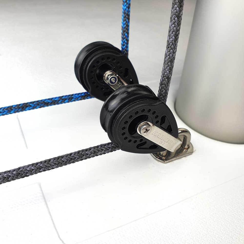 Placa con poleas Harken de 29 mm para ILCA