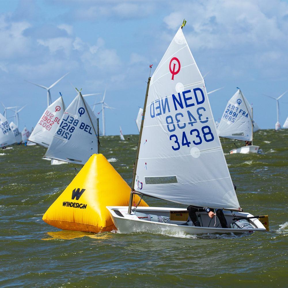 Baliza piramidal de regatas Windesign