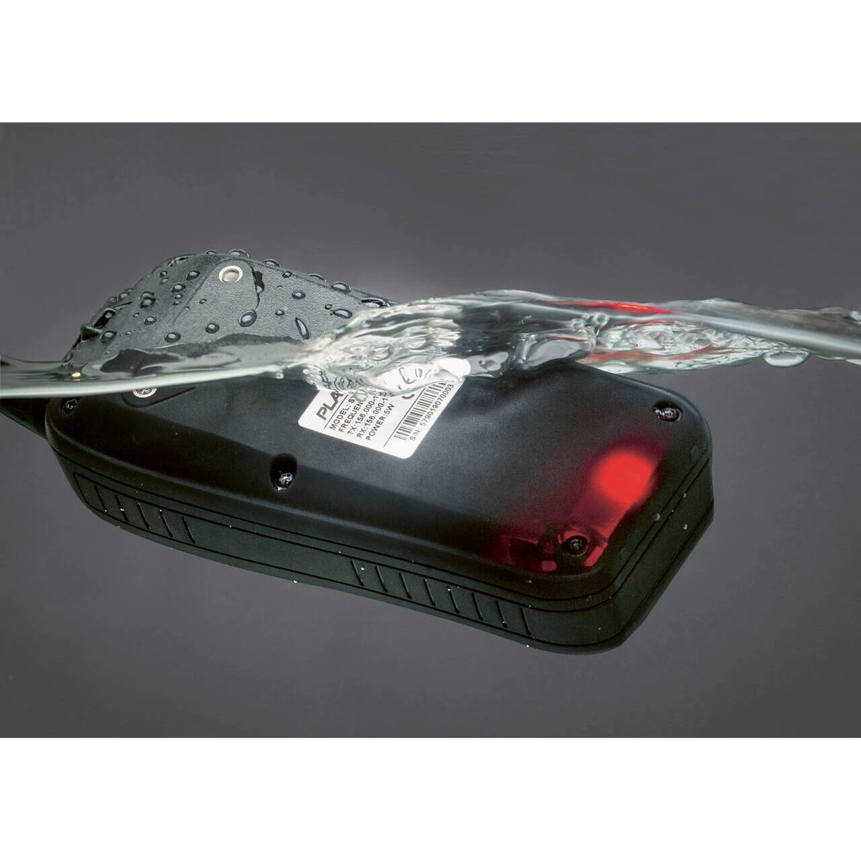VHF portátil Plastimo SX-400 — vista trasera