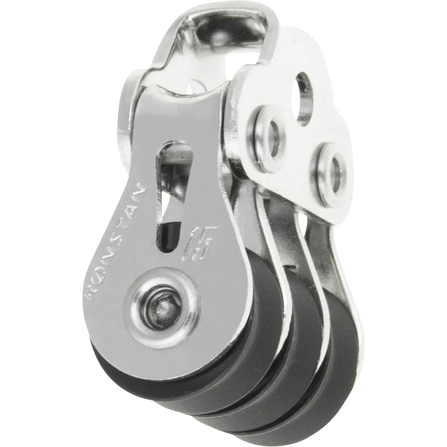 Polea triple Ronstan Series 15 con tres roldanas de 15 mm